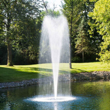 1/2-2HP Airmax PondSeries Fountain with 3 Spray Patterns – 115-230V